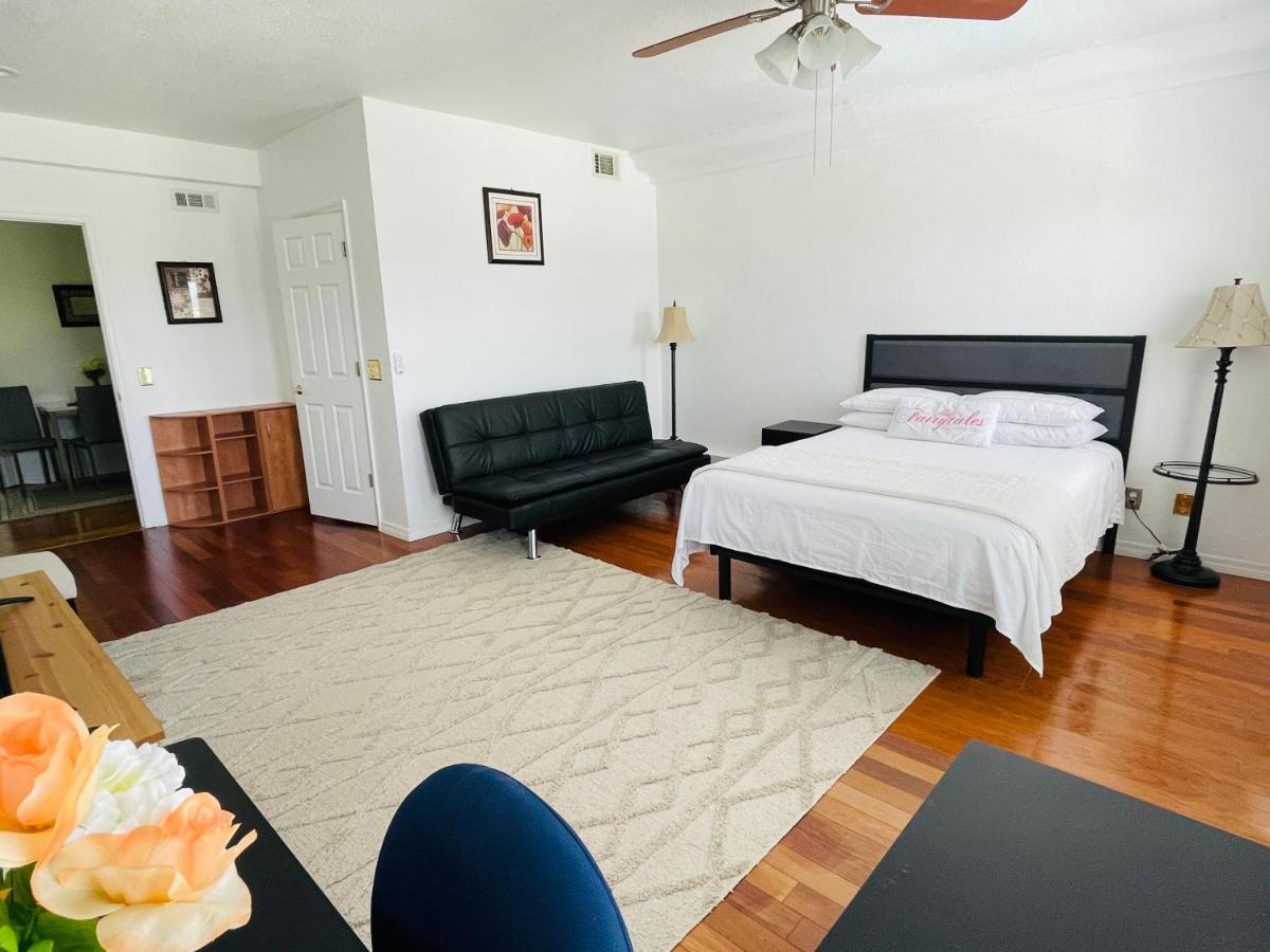 2 Bedroom Apartment Auburndale Extérieur photo